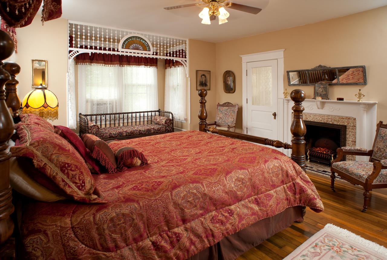 The Historic Morris Harvey House Bed & Breakfast Fayetteville Rom bilde